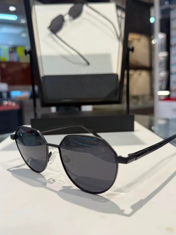 Lacoste LC-54